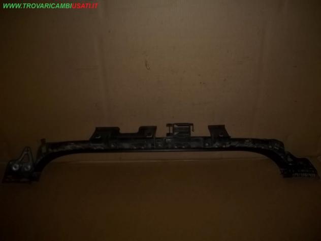 GUIDA CENTR. PARAURTI POST. BMW Serie 3 E91 Touring Carrozzeria Lamierati esterni Paraurti Staffa sostegn BMW - Serie 3 E91 Touring - 01-06-2005 -