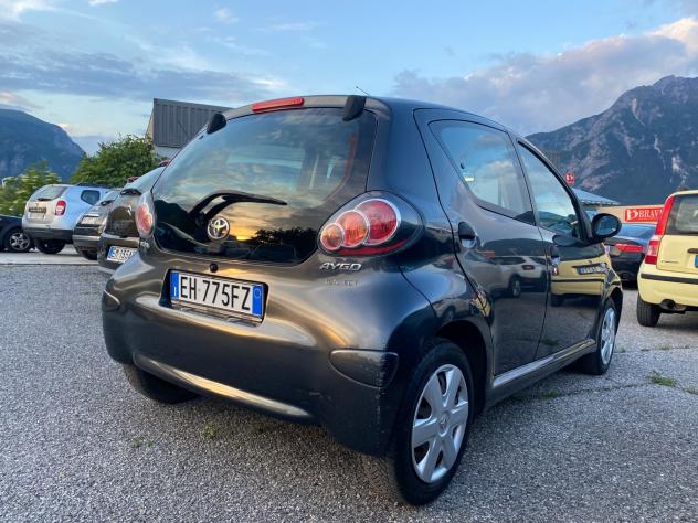 Toyota Aygo 1.0 12V VVT-i 3 porte Sol Connect - Foto 4