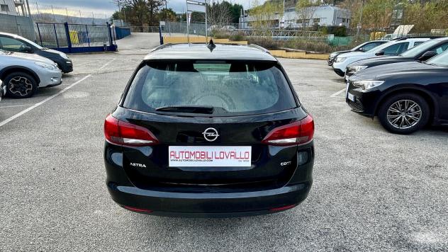 Opel Astra SW 1.6 CDTi 110CV 6m NAVI 2018 - Foto 5