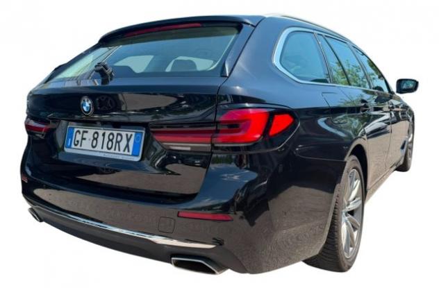 BMW 520 d 48V xDrive Touring Luxury rif. 23748811 - Foto 3