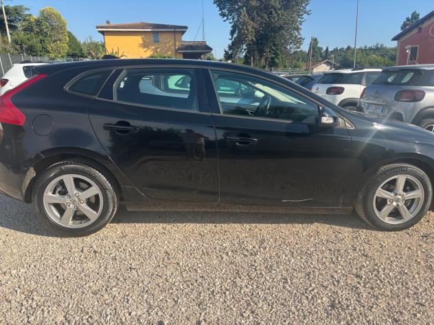 Volvo V40 D2 Momentum - Foto 5