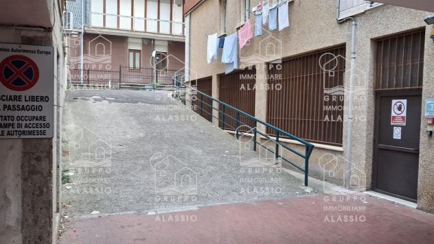 Alassio - Zona Ponente - Ampio Box - Foto 14