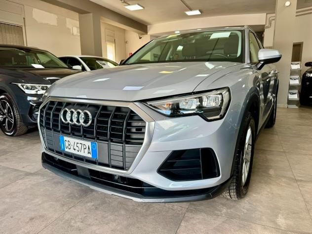 Audi Q3 35 2.0 TDI S tronic Business 2020 - Foto 3