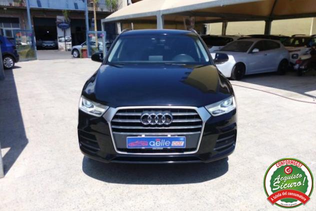 AUDI Q3 2.0 TDI 120 CV Design rif. 23940174 - Foto 2