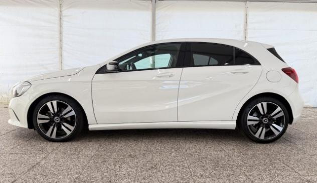 MERCEDES-BENZ A 220 d Automatic 4Matic Sport rif. 23461470 - Foto 3
