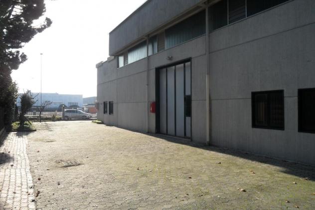 Biassono, capannone 750mq con area esterna. - Foto 8