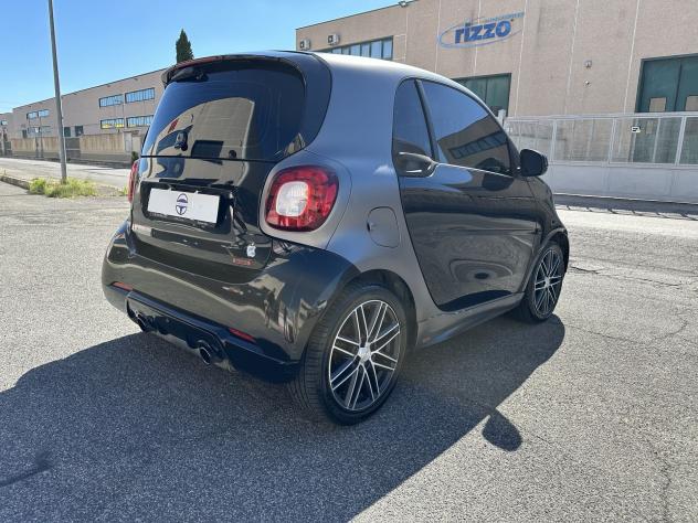 smart fortwo 90 TURBO Twinamic Xclusive Brabus Pack - Foto 6