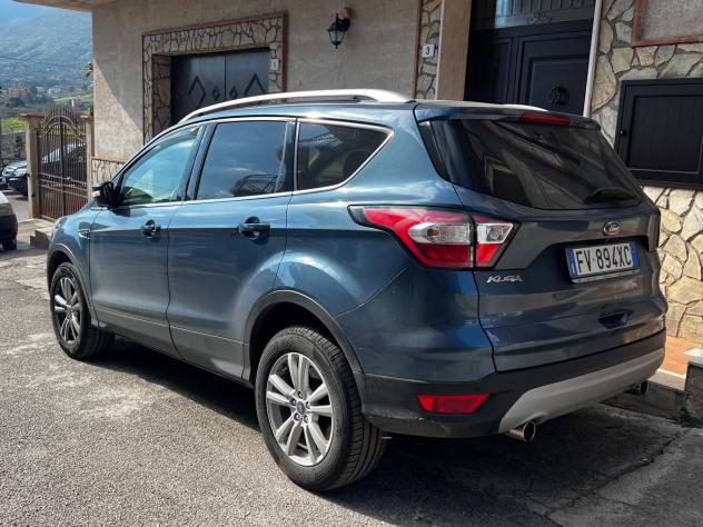 Ford Kuga 1.5 TDCI 120 CV S&S 2WD ST-Line - Foto 2
