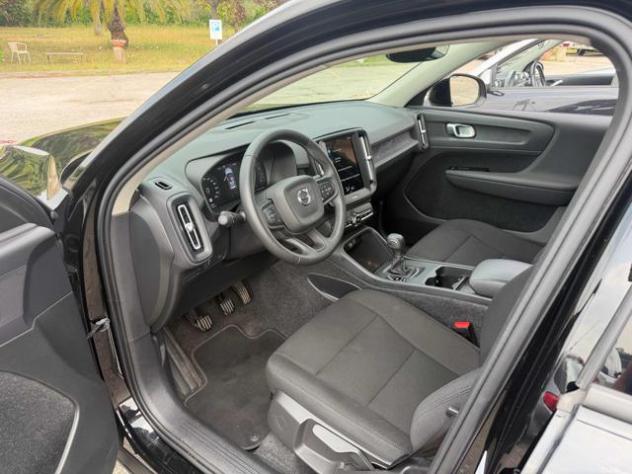 VOLVO XC40 T2 Momentum rif. 23922102 - Foto 7