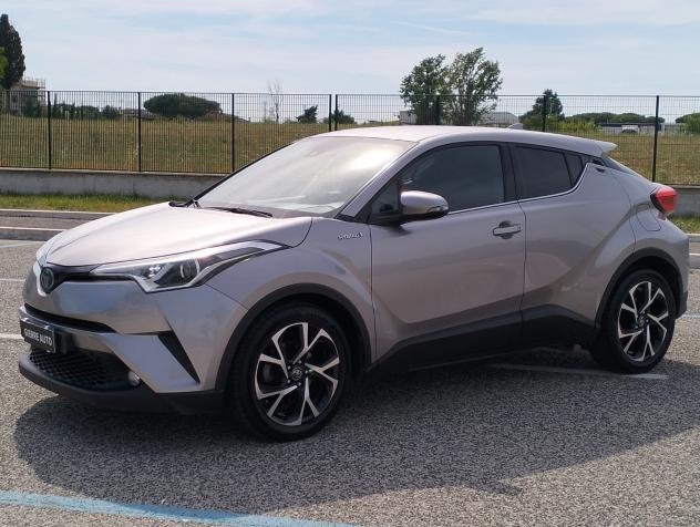 Toyota C-HR Hybrid 1.8H 122cv E-CVT Style