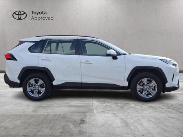 TOYOTA RAV 4 MY23 RAV4 2.5 HV (218CV) E-CVT 2WD Business rif. 23884058 - Foto 4
