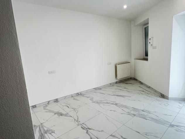 Trilocale in affitto a Carrara - Foto 7