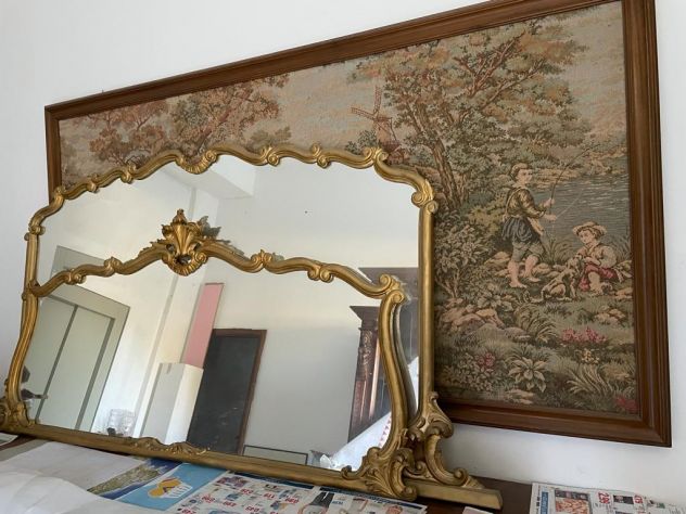 due grandi specchiere  in legno dorato