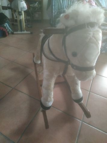 cavalluccio a dondolo - Foto 4