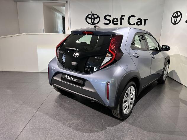 Toyota Aygo X 1.5 Hybrid CVT 115 CV KM 0 AREA C FREE - Foto 4