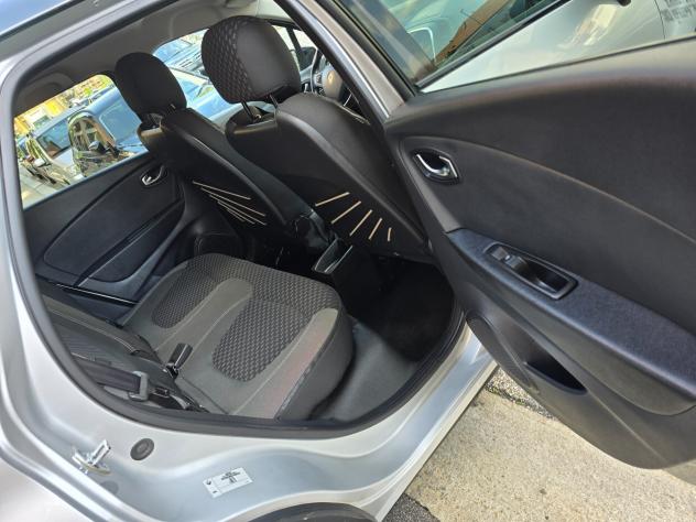 Renault Captur dCi 8V 90 CV EDC Business (AUTOCARRO) - Foto 10