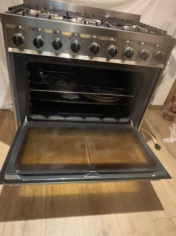 Vendo cucina a gas smeg 6 fuochi con forno - Foto 5