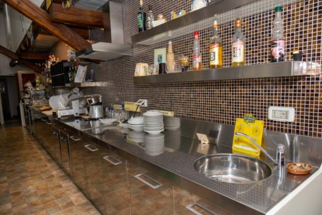 Immobile di 565 m² con più di 5 locali in vendita a Latina - Foto 3