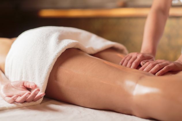 Massaggio Professionale ai Piedi Tel:3923360654