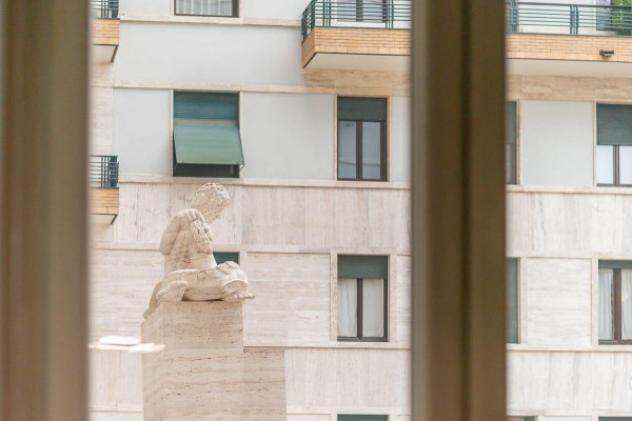 Appartamento di 90 m² con 2 locali in affitto a Milano