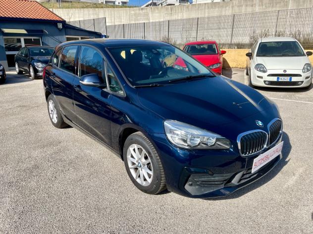 Bmw Tourer 218d AUTOMATICA 2019 - Foto 3