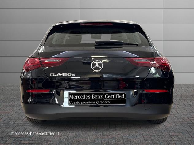 Mercedes-Benz CLA Sh.Brake - X118 2023 Shooting Brake 180 d Advanced auto - Foto 4