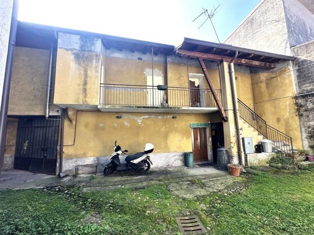 PORZIONE DI CASA DA RISTRUTURARE A LECCO Maggianico - Foto 4