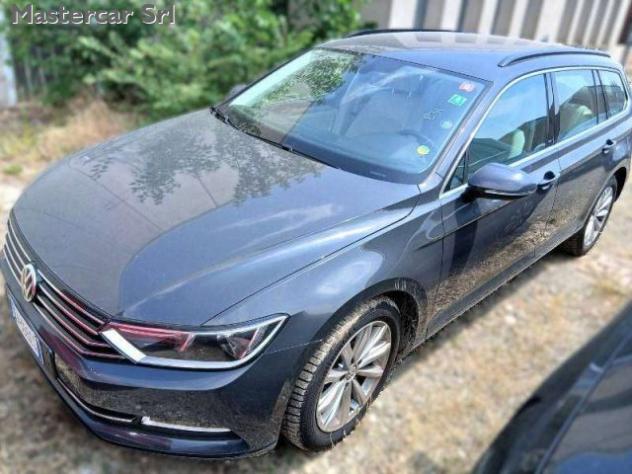 VOLKSWAGEN Passat Variant Passat VIII Variant 1.6 tdi Business Navi 120cv rif. 23836580 - Foto 2