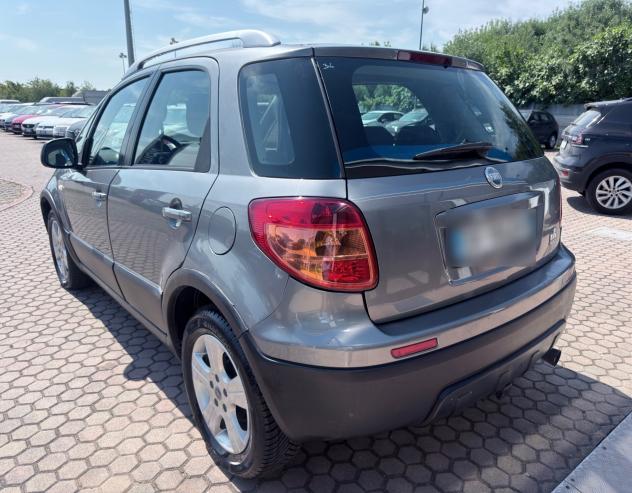 Fiat Sedici 1.9 MJT 4x4 Dynamic CON GANCIO TRAINO - Foto 4