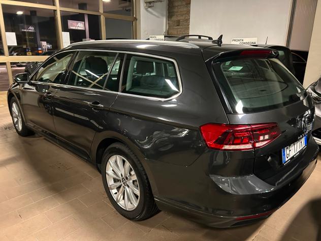 VOLKSWAGEN Passat 8ª serie Passat Variant 2.0 TDI SCR 122 CV EVO DSG Business - Foto 4
