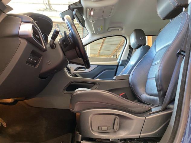Jaguar F-Pace F-Pace 2.0 D 180 CV AWD aut. - Foto 8