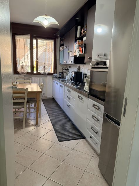 Appartamento 3 camere + 2 bagni + 2 garage - Foto 2