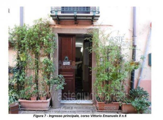 IMMOBILI-IMMOBILE COMMERCIALE-Corso Vittorio Emanuele II n. 6