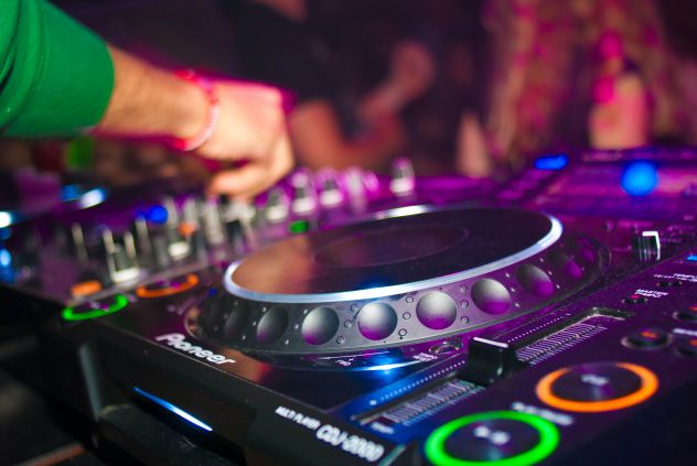 DJ a Domicilio