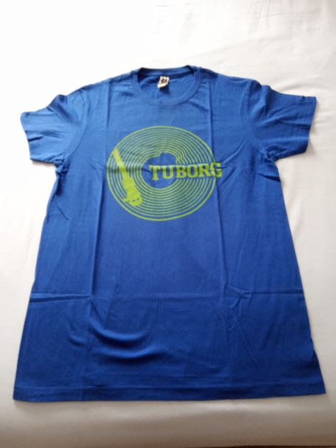 T-Shirt TUBORG - quasi NUOVA