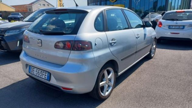 SEAT Ibiza 1.4 16V 5p. aut. Stylance rif. 23769506 - Foto 3