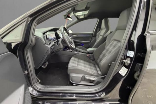 VOLKSWAGEN Golf 2.0 TDI DSG GTD rif. 23758237 - Foto 7