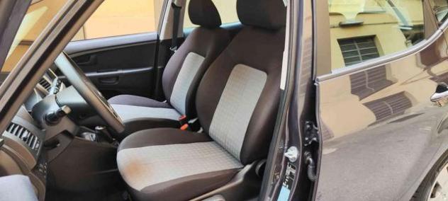 KIA Venga 1.4 EcoGPL Active NAVIGATORE!!! rif. 23684936 - Foto 9