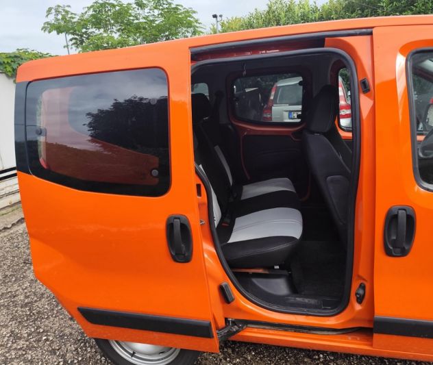 FIAT QUBO 1.4 BENZINA-METANO - 5 POSTI - Foto 4
