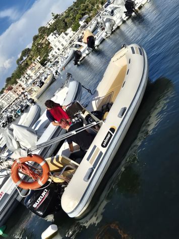 Gommone solemar 470 con Suzuki 40cv