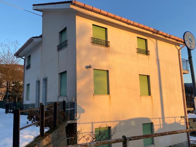 Trifamiliare in vendita a Urbe - Foto 2