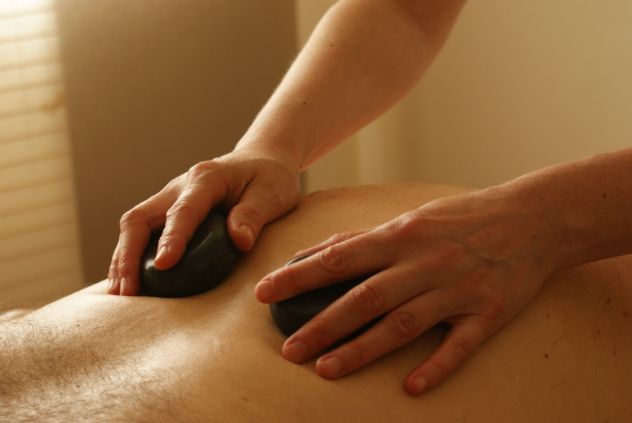 MASSAGGI PER BENESSERE Tel:3898254315