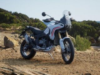 Ducati DesertX DESERT X MATT STAR WHITE SILK 2027