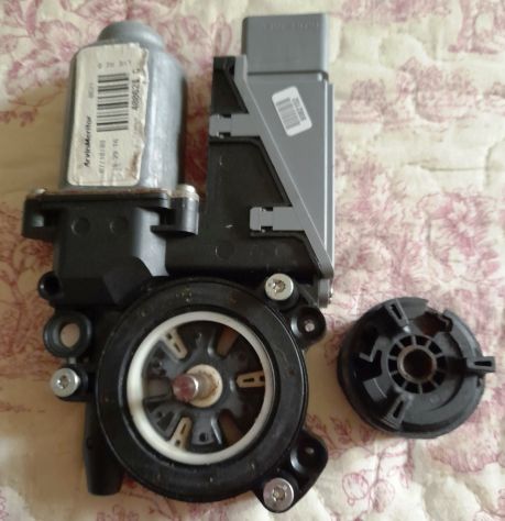 motorino alzacristalli pluriel c3 lato guida - Foto 2