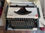 Macchina da scrivere vintage
