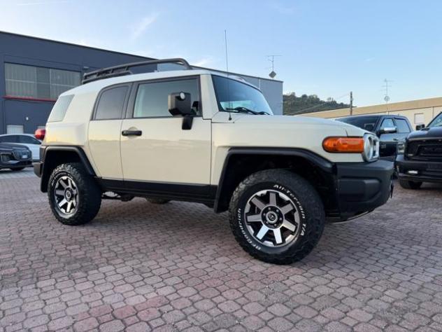 TOYOTA FJ Cruiser 4.0 V6 4X4 BELLISSIMA COME NUOVA! rif. 21348692
