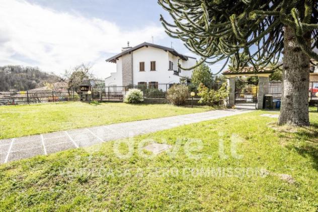 Villa di 280 m² con 5 locali e box auto in vendita a Cittiglio - Foto 9