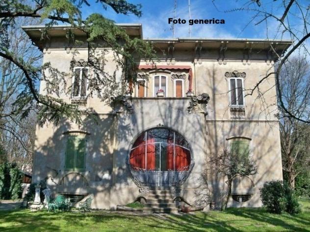 Villa in vendita a Tirrenia - Pisa 300 mq Rif: 1405744