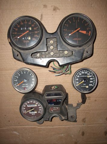 Strumentazioni Contachilometri Contagiri D'Epoca Suzuki GS Honda CB Four