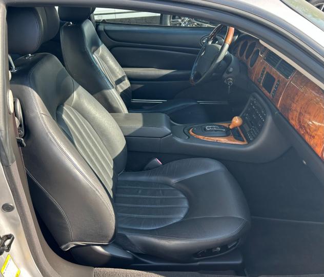 Jaguar XK XK8 4.2 Coup - Foto 7